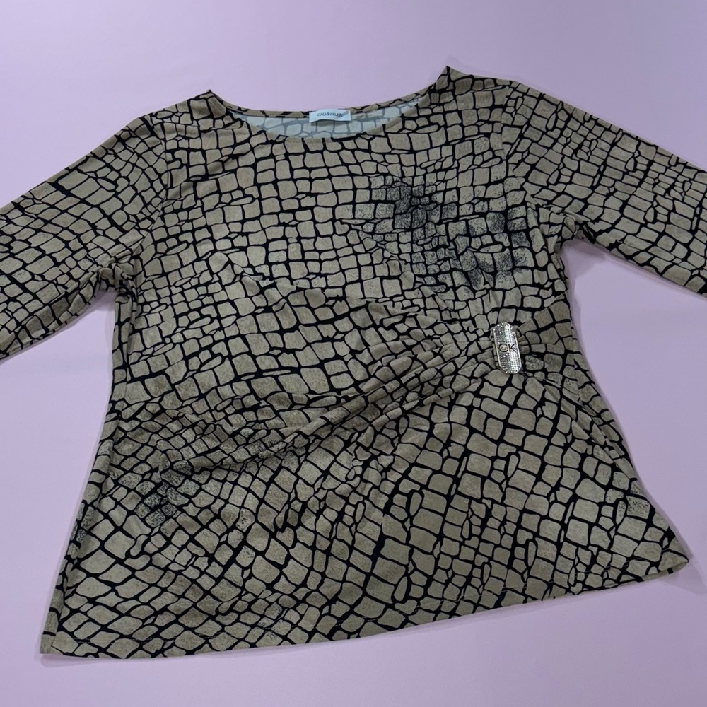 Calvin Klein Brown Leopard Print Blouse. Rhinestone Decoration. Size 2X. NWOT.